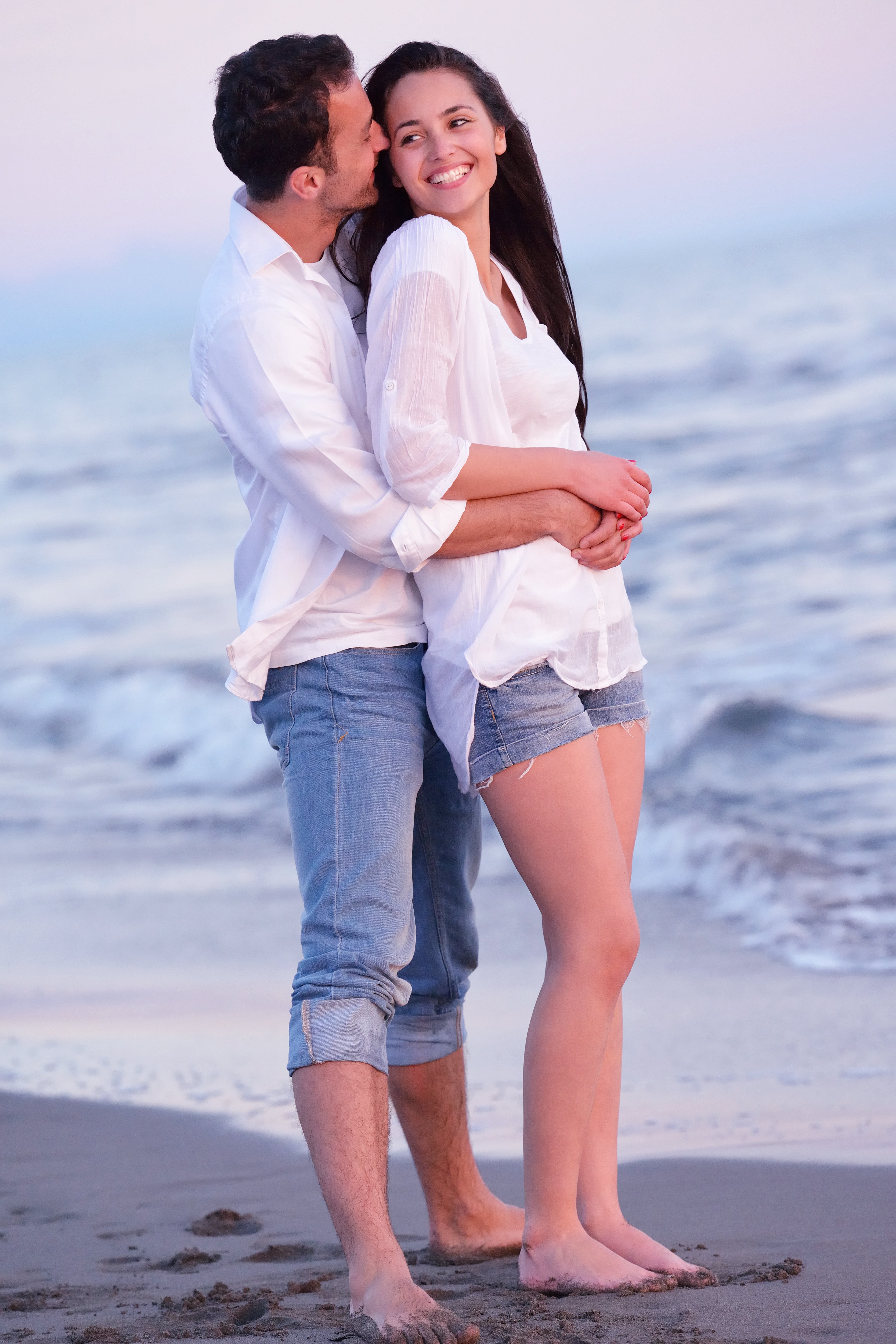 files/couple-enjoying-beach-together-SBI-300808073.jpg